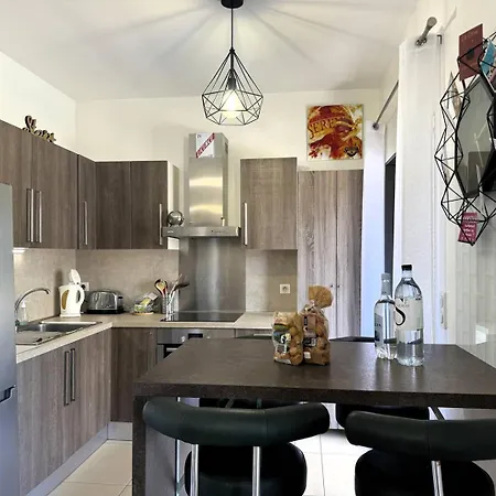 Joli T2 Idealement Situe