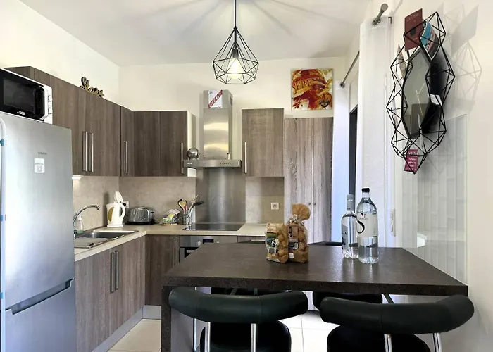 Joli T2 Idealement Situe